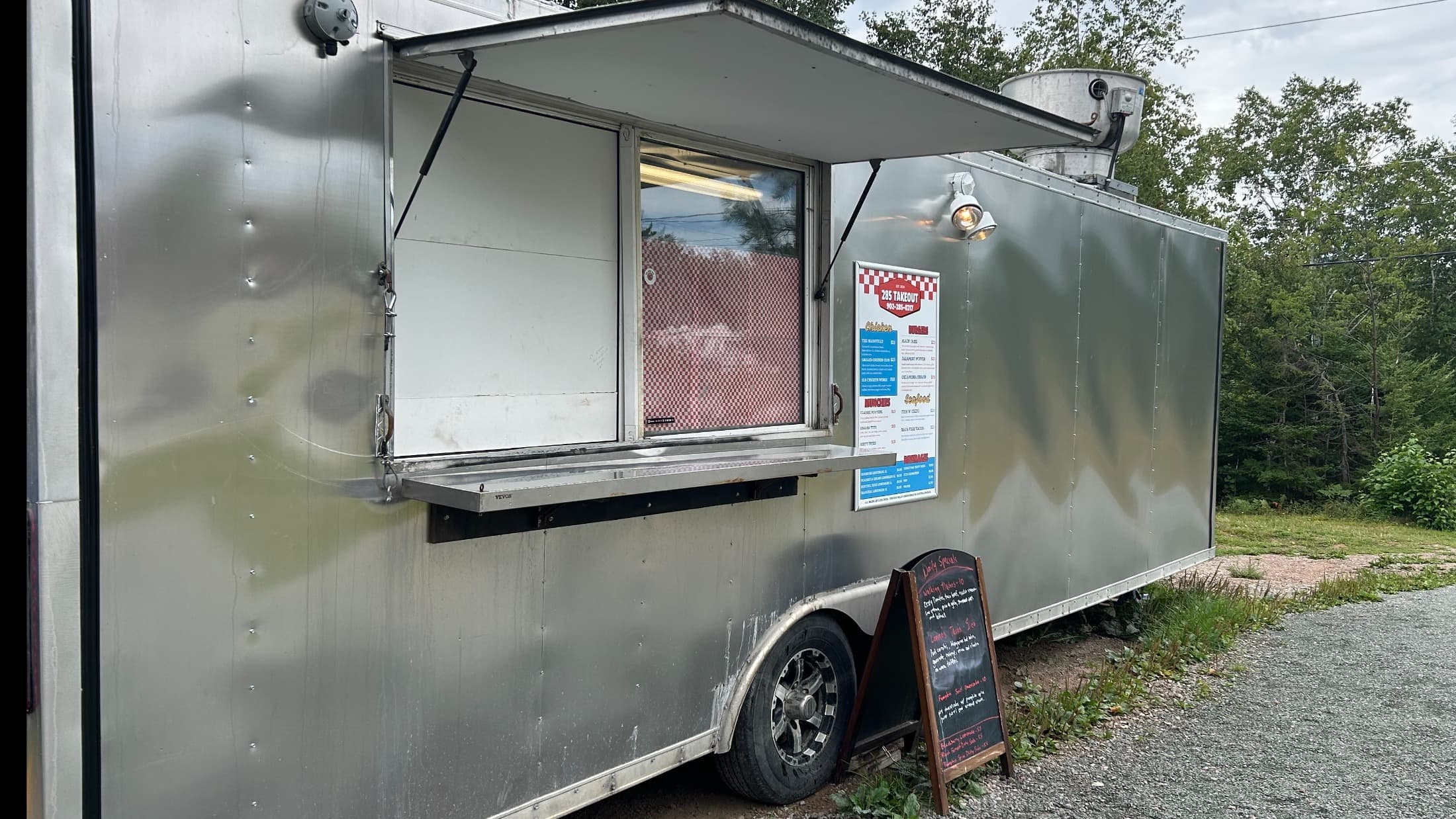 285 Takeout — restaurant in Cabot Trail, Cape Breton