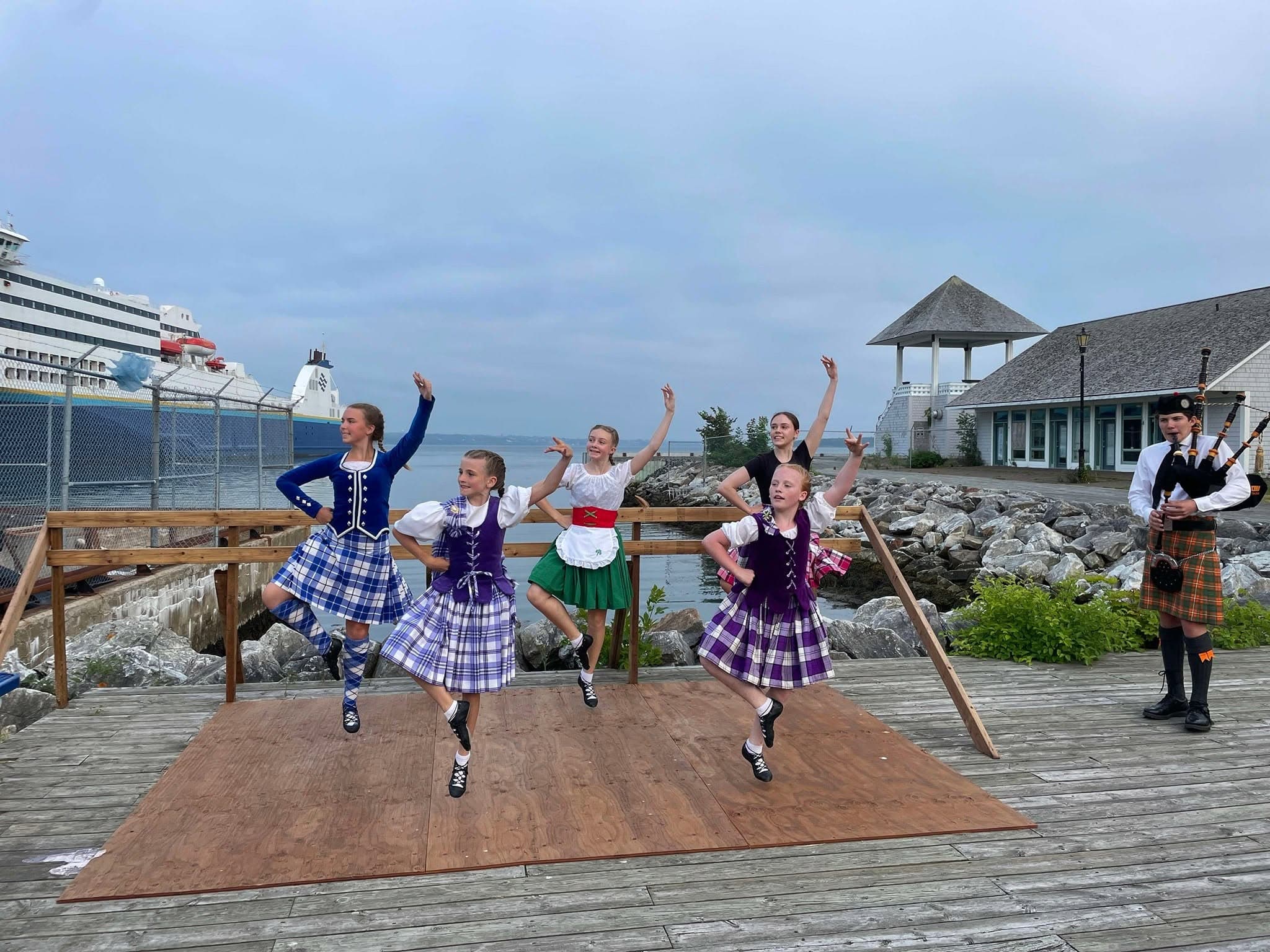 Cape Breton Dockside Ceilidhs — event in Sydney & CBRM, Cape Breton