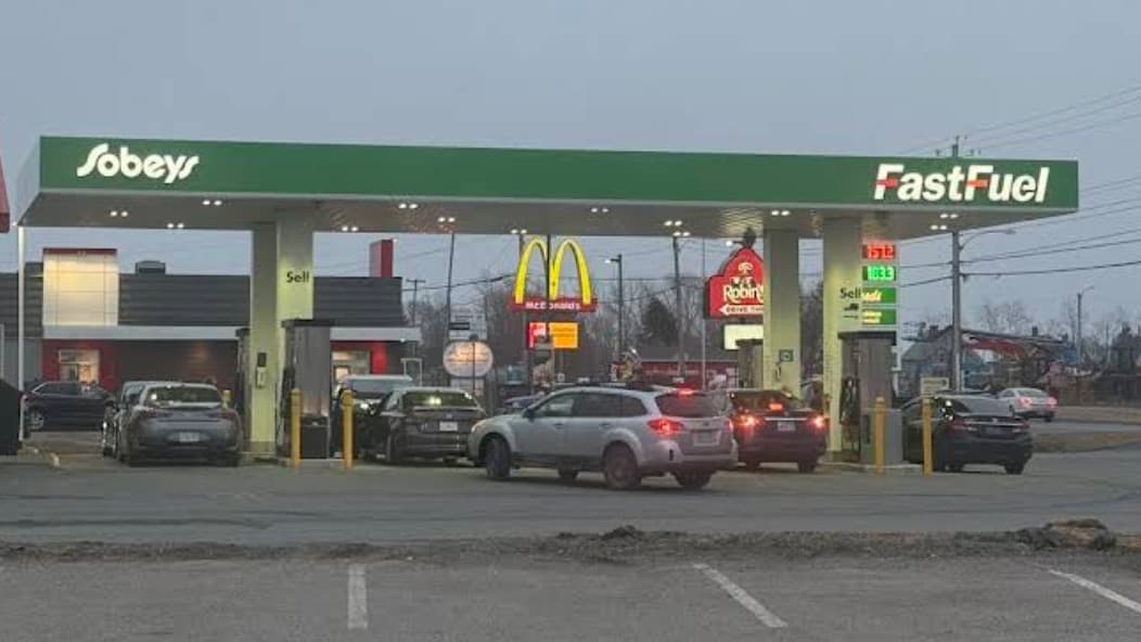 Needs Fast Fuel North Sydney — other in Sydney & CBRM, Cape Breton